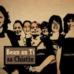 Bean an Tí sa Chistin