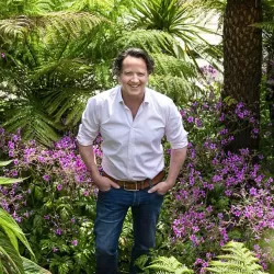 Gardening Together with Diarmuid Gavin