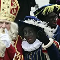 Hij komt, hij komt... De intrede van de Sint