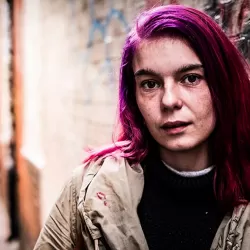 Love and Drugs on the Street: Girls Sleeping Rough